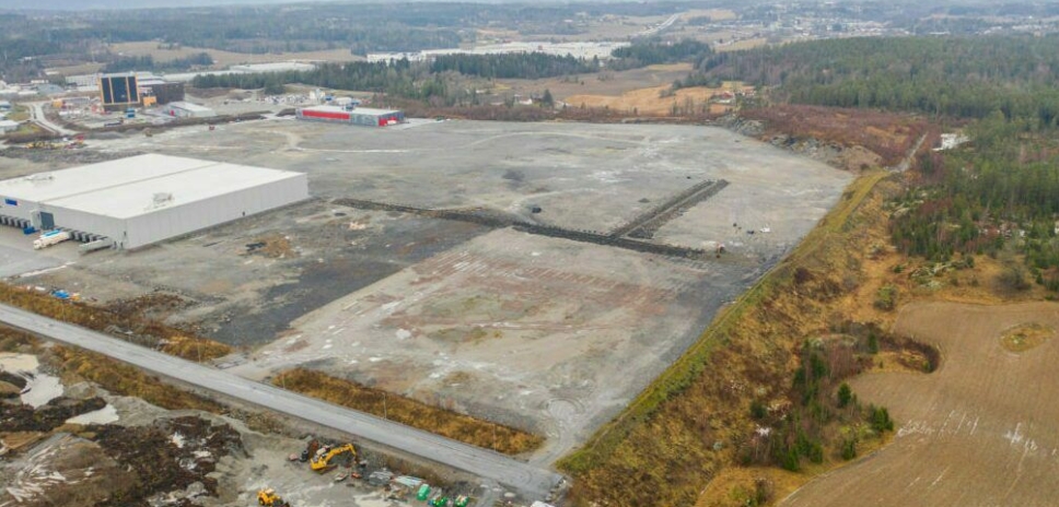 Tomten Logicenters har sikret seg ligger helt øst på det store næringsområdet på Vestby.