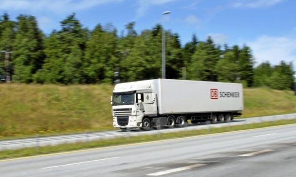 - Bør sette ned bomtakstene for næringslivet