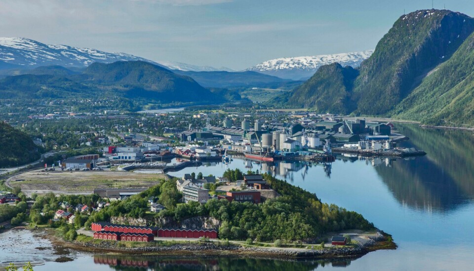 Alcoa-terminalen i Mosjøen får nye drivere fra 1. juni.