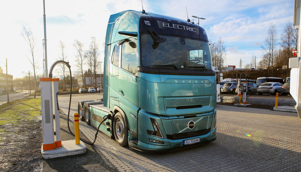 Hjemmelading er en nødvendighet for lønnsomhet i drift av elektriske lastebiler. Her fra Oslobuss' anlegg i Groruddalen.