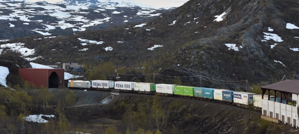 Setter inn ekstra godstog og etablerer nødterminal etter Levanger-raset