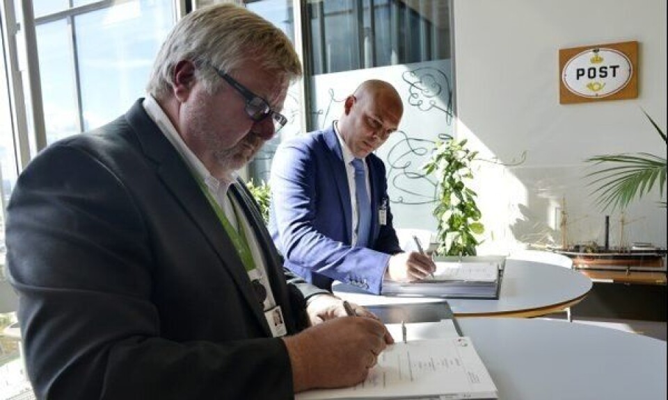 Posten valgte nederlendere