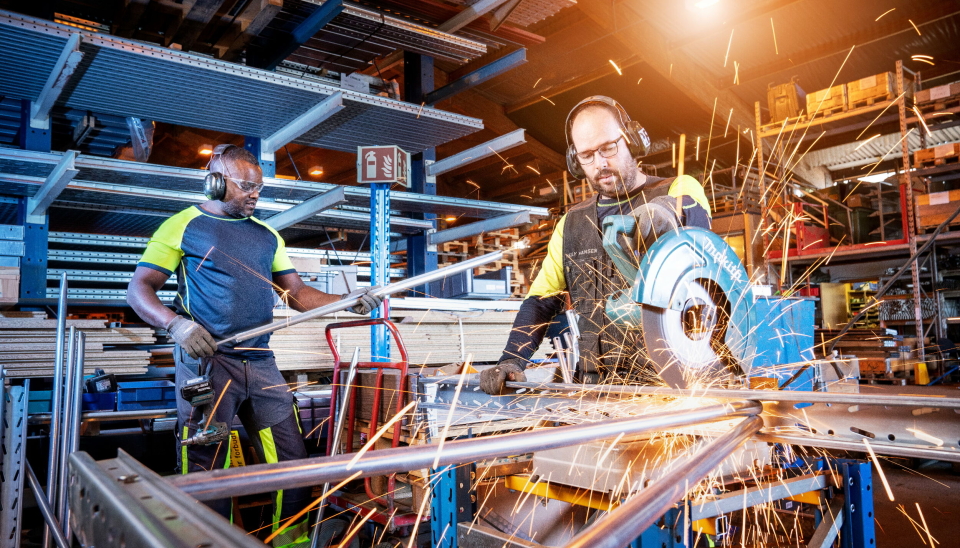 BISTÅR: Brukte reoler kan også tilpasses, det hjelper Areol til med.