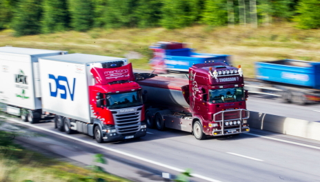 - Regjeringen svekker kontrollarbeidet