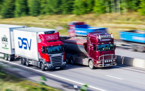 - Regjeringen svekker kontrollarbeidet