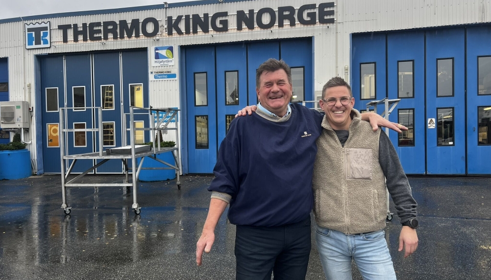 Stein Julner har over 40 års fartstid i Thermo King Norge. Nå overlater han ansvaret som daglig leder til Christoffer Huseby.
