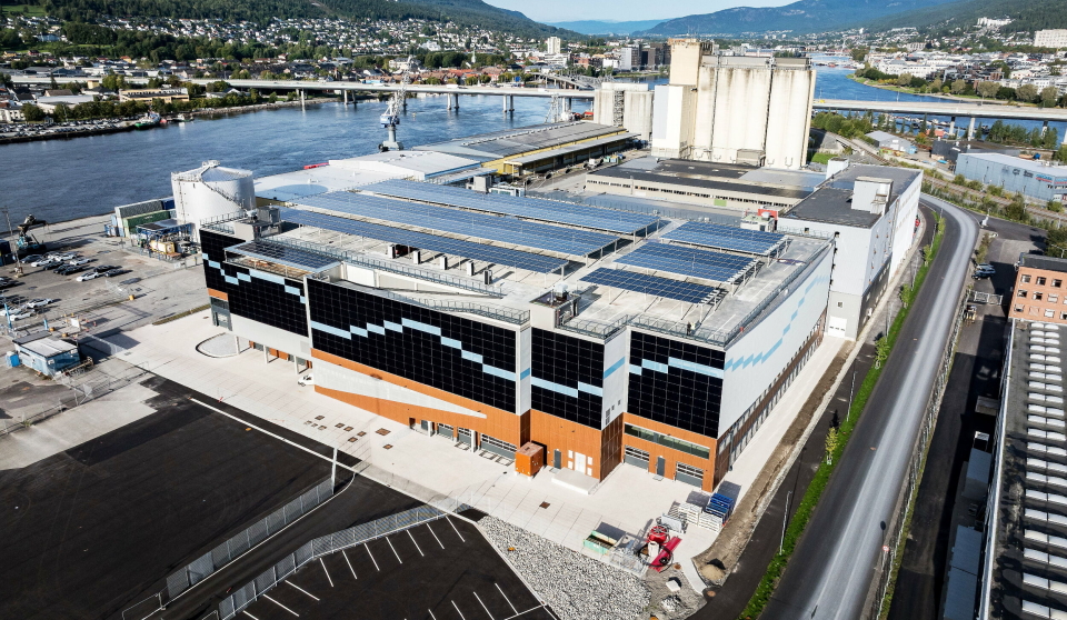 Åpnet topp moderne logistikkhub