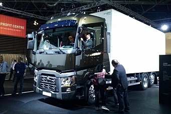 Mange nye lastebiler fra Renault