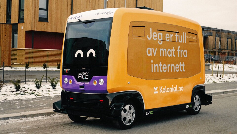 Her er den selvkjørende matbutikken i aksjon på Fornebu.