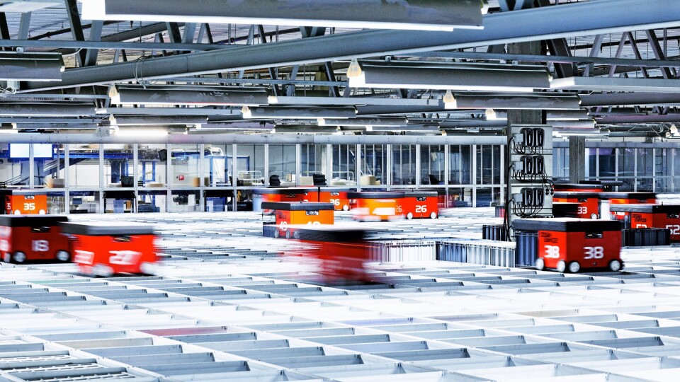 Autostore-systemet opplever stor suksess, men kan nå bli solgt ut av landet. Autostore-systemet opplever stor suksess, men kan nå bli solgt ut av landet.