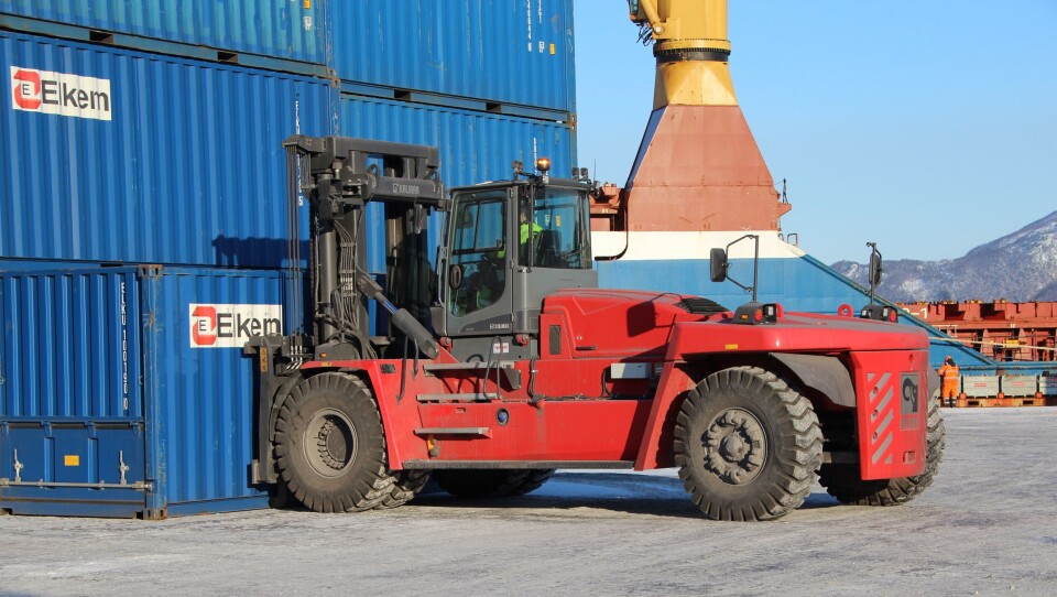 Kalmar-tungvekter til Elkem