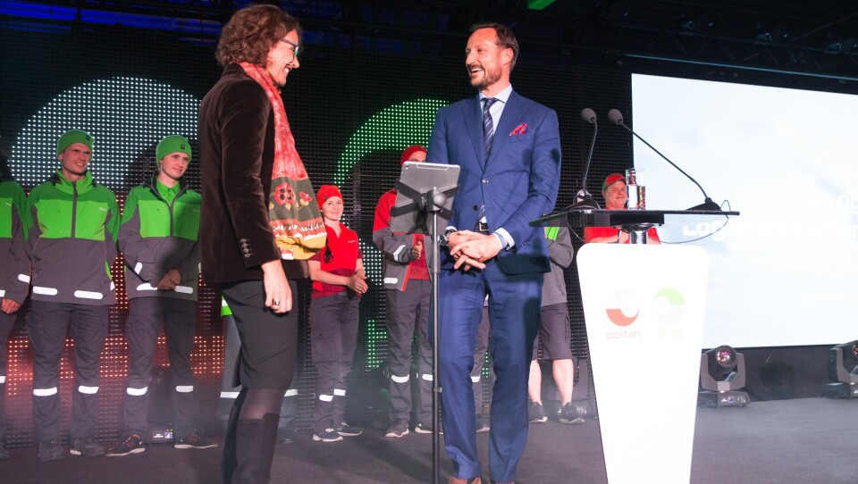 Sammen med konsernsjef i Posten Norge, Tone Wille, åpnet kronprins Haakon Magnus Postens nye logistikksenter torsdag.