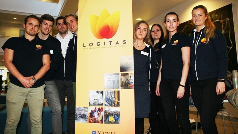 Fremoverlente logistikkingeniørstudenter. Styret består av leder Astrid Longva Kvendset, Nestleder Helene Mjøs, Eventansvarlig Ingrid Marie Bager Sundmark, Økomoniansvarlig Christian Ness, Seminaransvarlig Sander Hansen, Markedsføringsansvarlig Julie Amland, Sponsoransvarlig Mari Knutsen, Bedriftpresentasjon- og Karrieredagansvarlig Lovise Marie Gjertsen og Styremedlem Elias Bergquist-Langlo. Foto: Per Dagfinn Wolden