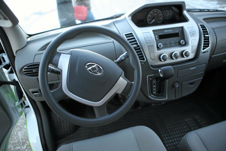 Dashbordet i Maxus EV80. Foto: Hans Kristian Barbøl Dashbordet i Maxus EV80. Foto: Hans Kristian Barbøl