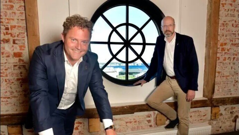 F.v. Bjørn Erik B. Helgeland, COO ABAX Group, Petter Quinsgaard, CEO ABAX Group.