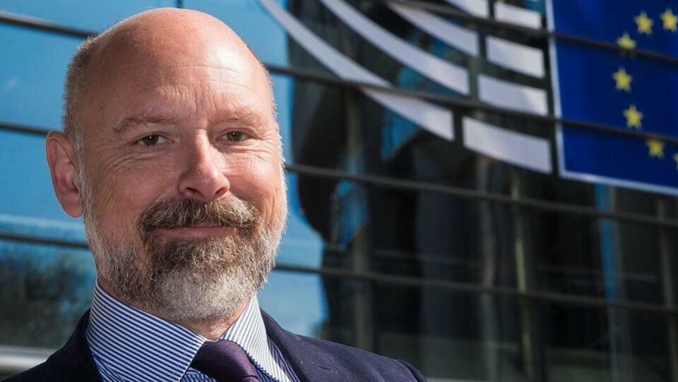 - Kan regelendringene fra Brüssel være den største trusselen mot vår næring noensinne? Spør transport- og logistikknæringens egen Brüsseldirektør, Søren H. Larsen.
