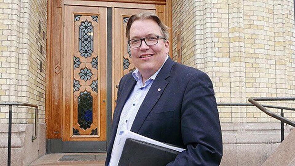 Sverre Myrli (Ap) tok opp utenlandske lastebiler i Stortingets spørretime. Sverre Myrli (Ap) tok opp utenlandske lastebiler i Stortingets spørretime.