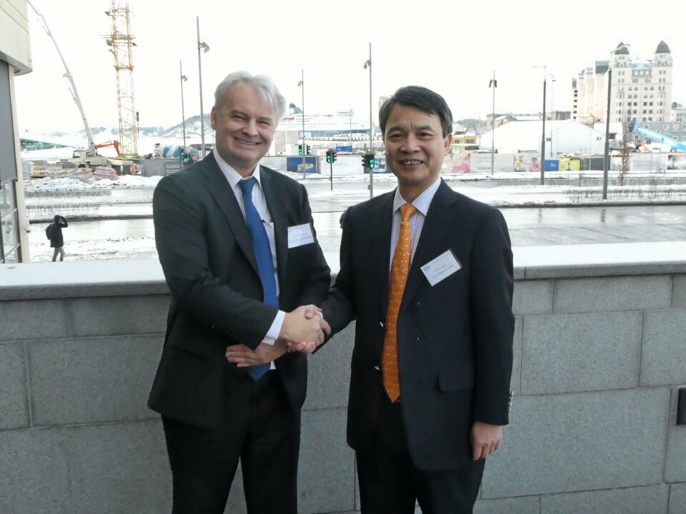 Cosco Shipping Forum om Arctic Shipping Route Normalization. Rudi Bolsøy, Country Manager COSCO SHIPPING Lines (Norway) A/S og Guo Jing, vice president Cosco Shipping Europe.