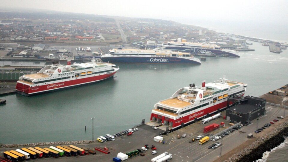 Hirtshals kan bli et enda viktigere transportknutepunkt for gods, og nå har de norske havnene Kristiansand, Bergen, Risavika, Grenland og Larvik knyttet tettere bånd gjennom et nytt havnenettverk. Foto: Hirtshals Havn.