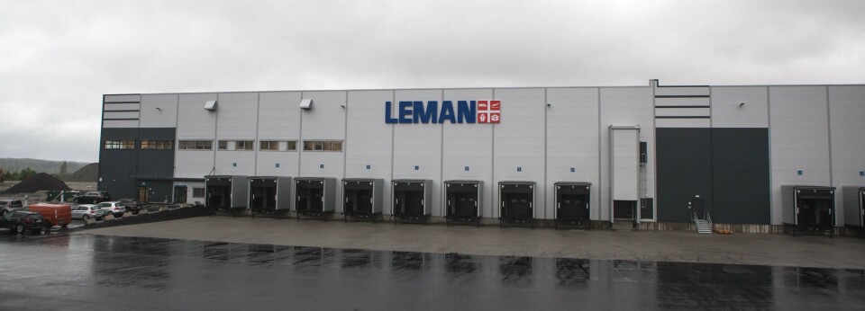 Det er Bulk som har oppført og leier ut lageret til Leman.