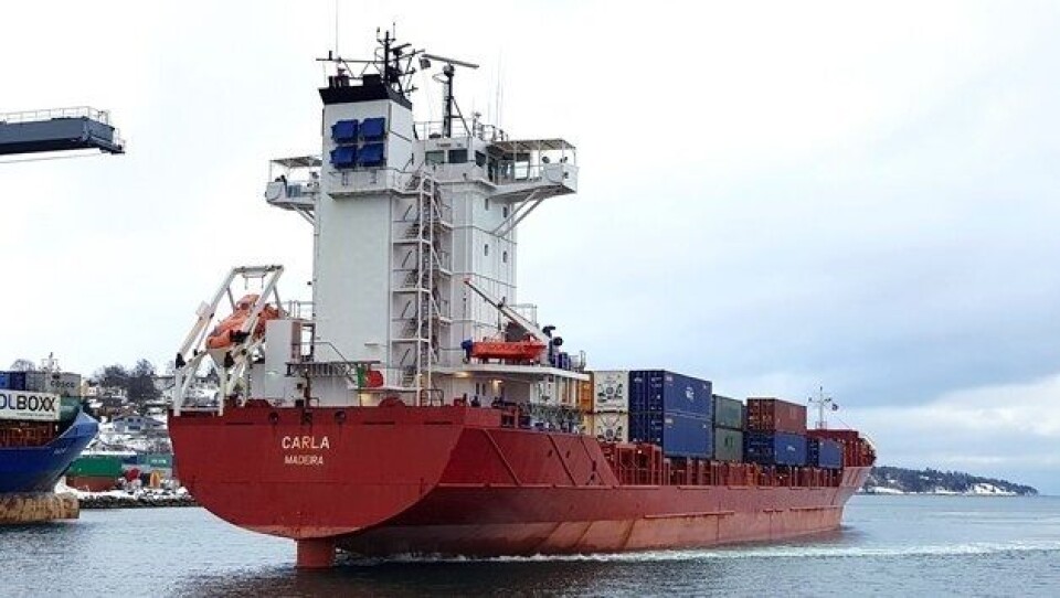 Det er Carla som skal ta turen innom Kristiansand. Hun er 140 meter lang og har en kapasitet på 750 TEU.