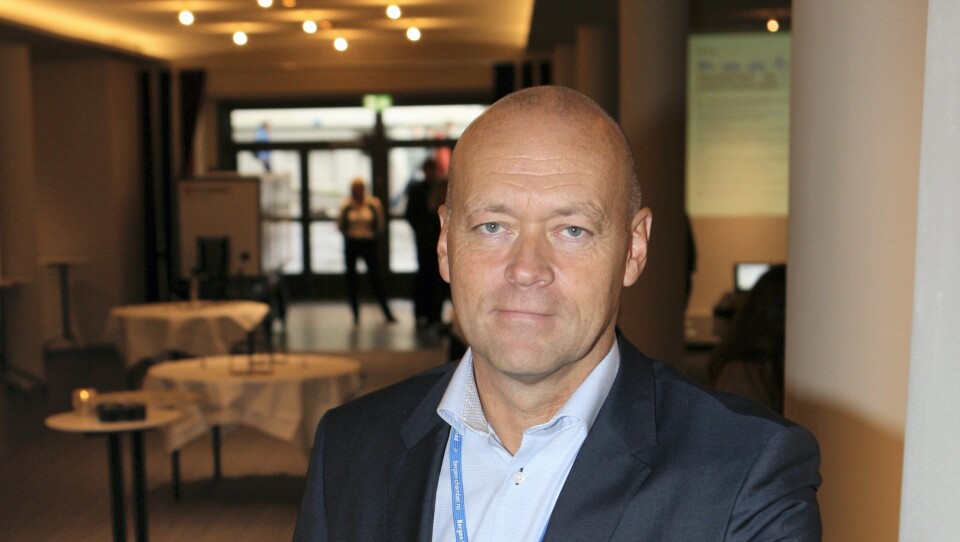 Harald Jacobsen, Konserndirektør Schibsted Trykk & Distribusjon og styreleder i Morgenlevering.no er på vei opp. Foto: Per Dagfinn Wolden. Harald Jacobsen, Konserndirektør Schibsted Trykk & Distribusjon og styreleder i Morgenlevering.no er på vei opp. Foto: Per Dagfinn Wolden.