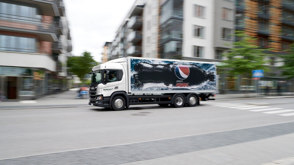 55 nye Scania P500 til Ringnes. I avtalen mellom Norsk Scania og Ringnes, er det en opsjon på 30 biler til.