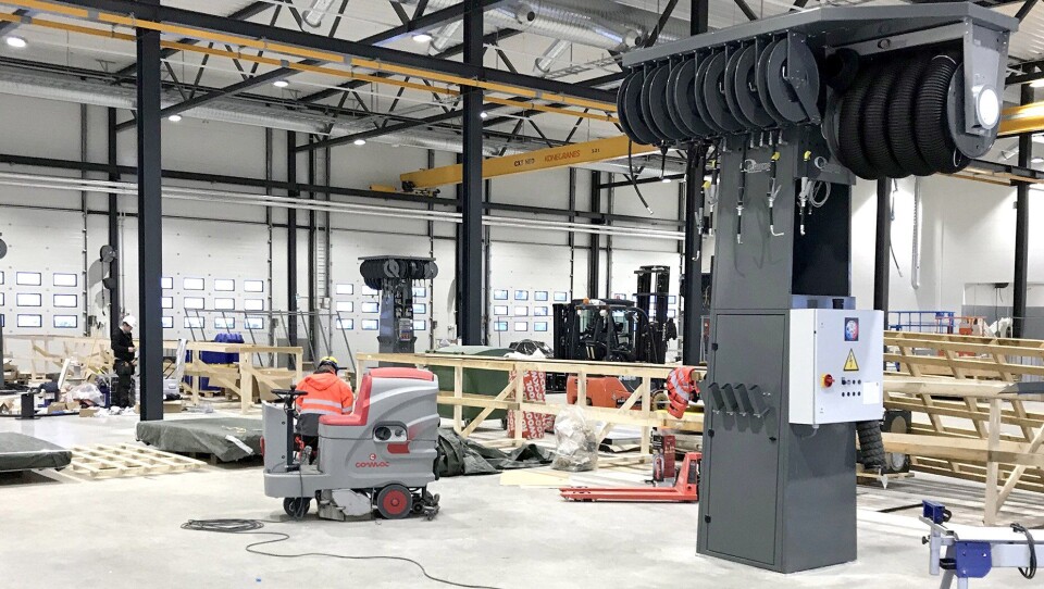 Nybygget har flate på 3800 m2 og har seks gjennomgående løp i hovedverkstedet, hver på 36 meter.