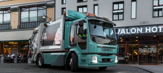 Volvos første helelektriske lastebiler overlevert