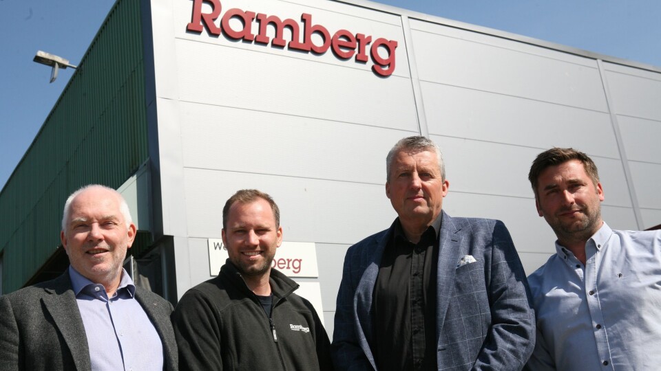 Mot nye høyder. Fra venstre Bjørn H. Ramberg, Bror H. Ramberg, Terje Claussen og Thomas Lindland. Nå flytter de hovedkontoret fra Drammen og bygger logistikksenter og godsterminal i Sande i Vestfold. Foto: Per Dagfinn Wolden Mot nye høyder. Fra venstre Bjørn H. Ramberg, Bror H. Ramberg, Terje Claussen og Thomas Lindland. Nå flytter de hovedkontoret fra Drammen og bygger logistikksenter og godsterminal i Sande i Vestfold. Foto: Per Dagfinn Wolden