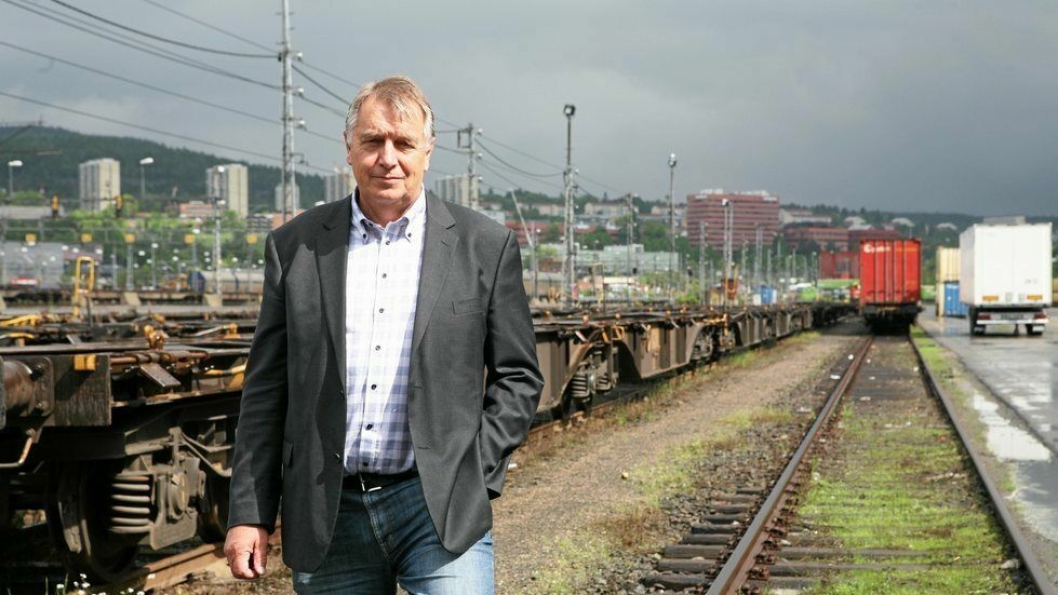 Toten Transport-sjef Jon Austrheim ber NLF om hjelp til å ansvarliggjøre myndighetene og få ryddet opp i kaoset knyttet til AutoPASS-systemet. Foto: Per Dagfinn Wolden