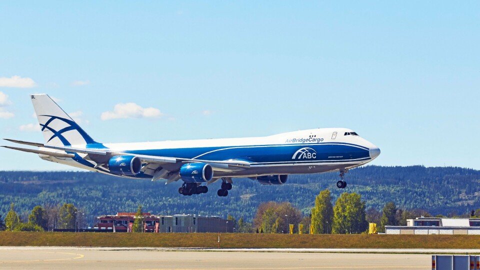 Rundt 300 tonn ukentlig flyfraktkapasitet er forsvunnet fra OSL som følge av den russiske nekten.
