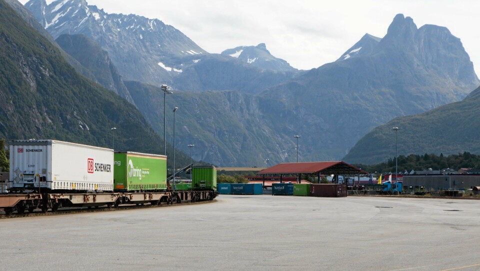Det har vært stille på godsterminalen i Åndalsnes siden i fjor. Det har vært stille på godsterminalen i Åndalsnes siden i fjor.
