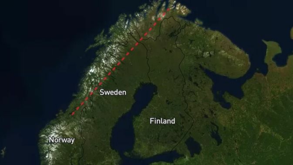 Det tar vel 20 timer å transportere eggene den raskeste veien, via Sverige og Finland, fra Bekkarfjord i Finnmark til Trondheim.
