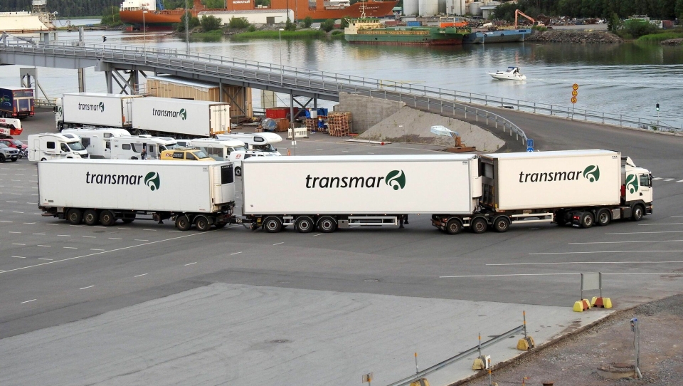 Transmar AB på Åland kjører med modulvogntog på opp til 36 meter. NB: Scania har ikke oppgitt hvor bildet er tatt.