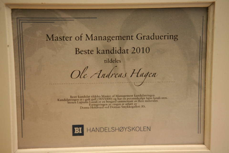 MASTER: Ole Andreas Hagen har Master i Management fra BI. Dette viser bare at bransjen er fullt på høyde med andre bransjer hva kompetanse angår.