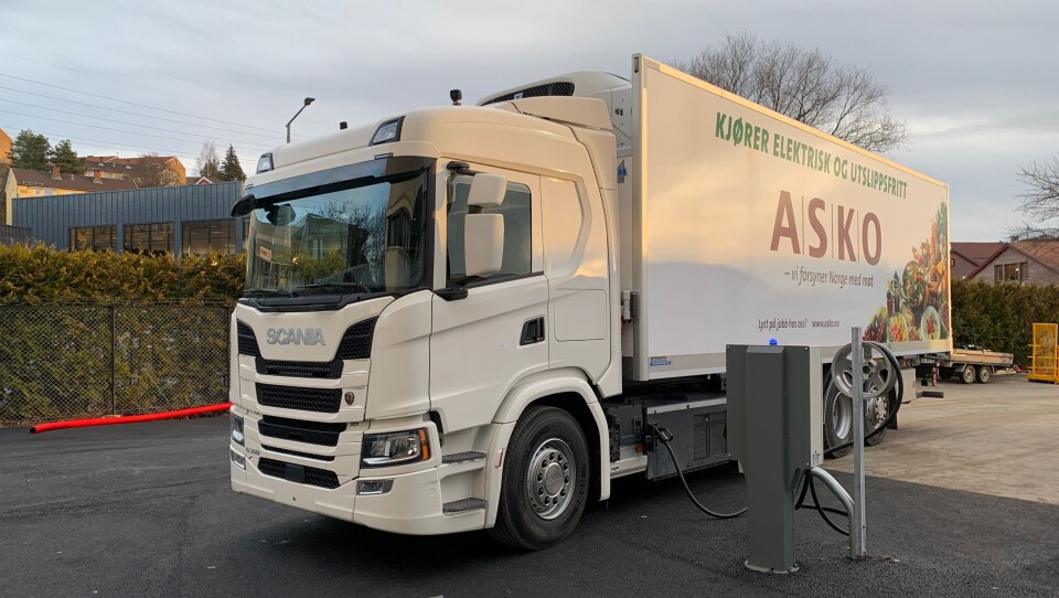 FØRSTE: Dette er verdens første Scania med batterielektrisk drivlinje. Denne prototypen skal Asko på Kalbakken høste erfaringer med i tiden som kommer.