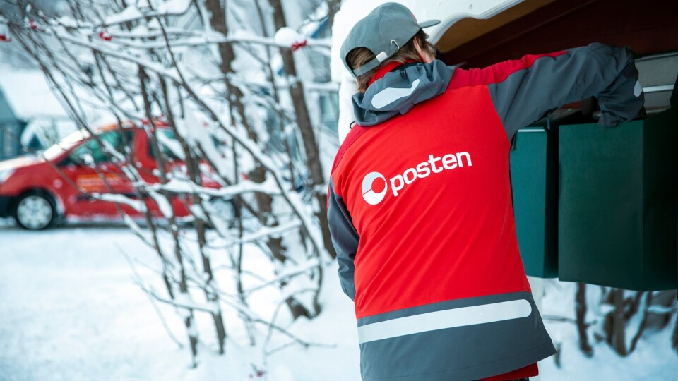 Posten har lenge tilbudt å hente forsendelser i folks postkasser. Nå tilbys tjenesten uten ekstra kostnader.