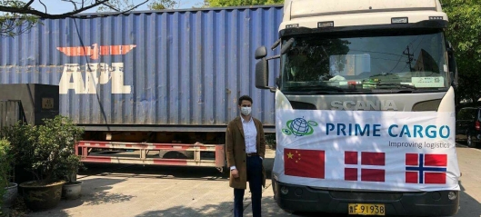 Sender lastebil fra Kina med håndsprit
