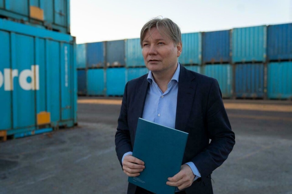 - Norge er godt utviklet innen netthandel og var tidlig ute med statlige digitaliseringsinitiativer, sier PostNords Ole A. Hagen. - Norge er godt utviklet innen netthandel og var tidlig ute med statlige digitaliseringsinitiativer, sier PostNords Ole A. Hagen.