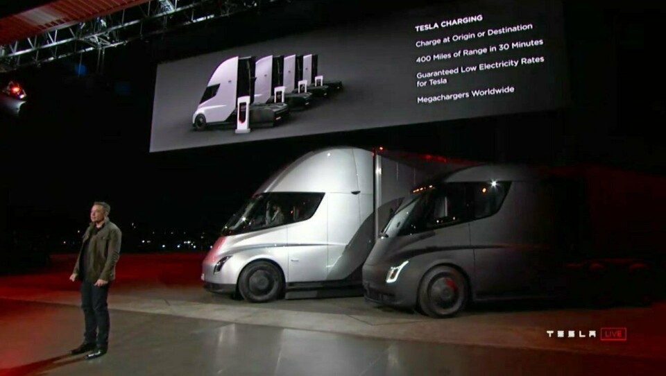 Elon Musk viste fram Tesla Semi for første gang i 2017. Nå kan det nærme seg serieproduksjon. Elon Musk viste fram Tesla Semi for første gang i 2017. Nå kan det nærme seg serieproduksjon.