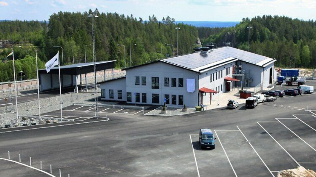 Bedre lastebilfasiliteter ved nye Hån tollstasjon ved E18 nær riksgrensen.