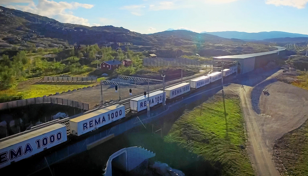 Rema Distribusjon og Asko Transport er med på laget når CargoNet nå setter opp ukentlige avganger mellom Narvik og Malmö.