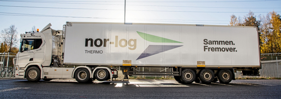 GRØNN FREMTID: Den nye logoen består av en grønn buet pil som symboliserer miljø og bærekraft, og en blå skarpere pil som viser progresjon og retning.