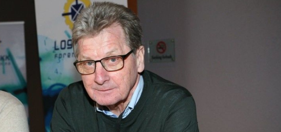 Rolf Aarland tar nå et oppgjør med politiske myndigheter som han mener ikke har interesse eller forståelse for næringstransport, verken lokalt eller nasjonalt. Foto: Per Dagfinn Wolden