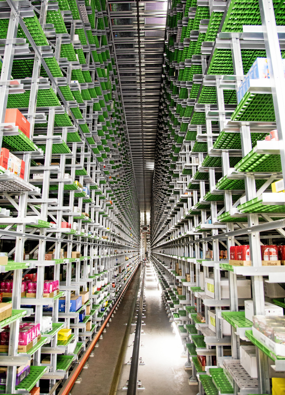 Coop sentrallager CLog er høyautomatisert og et av Europas mest moderne.
