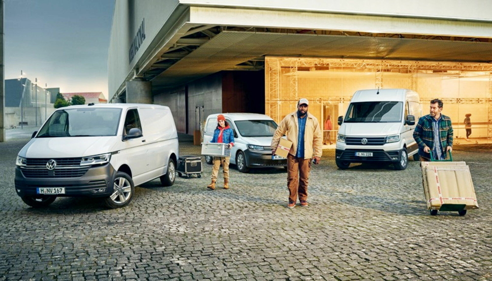 Volkswagen Transporter, Volkswagen Caddy og Volkswagen Crafter topper hvert sitt varebilsegment. Foto: VW