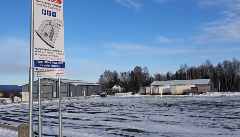 Døgnhvileplassen på Roverud nord for Kongsvinger er klar for å ta imot tungbilsjåførene. Plassen åpnet 1. februar.