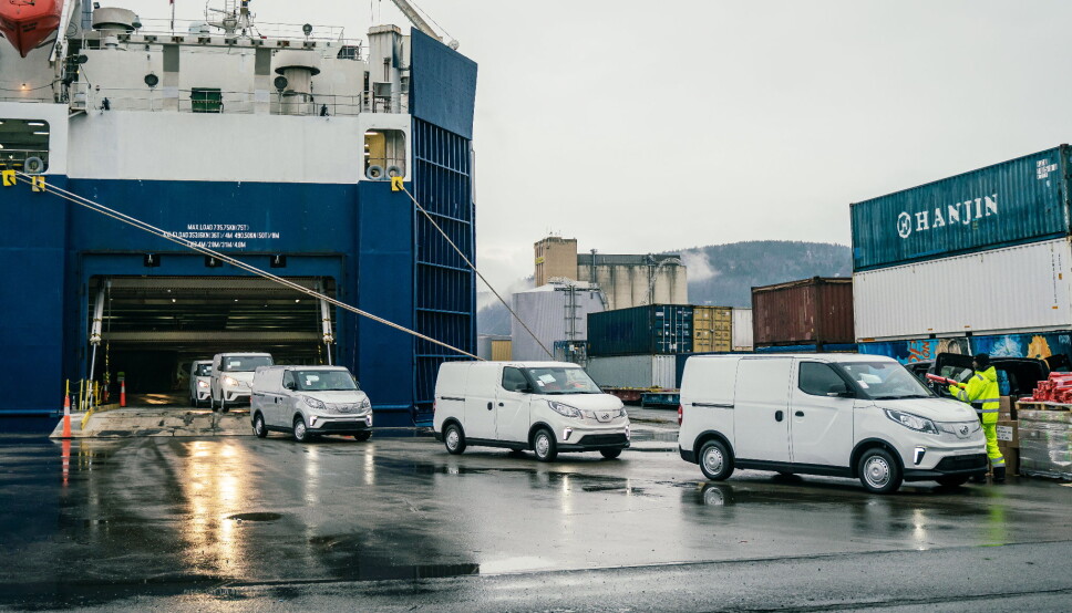 Elektriske varebiler har strømmet inn i Norge. Nylig kom 1000 elektriske Maxus til Drammen havn. Elektriske varebiler har strømmet inn i Norge. Nylig kom 1000 elektriske Maxus til Drammen havn.