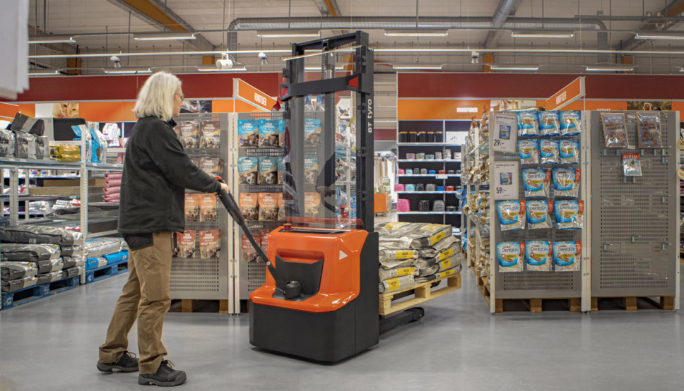 BT Tyro - SHE 100 passer utmerket for butikker og mindre lagre.